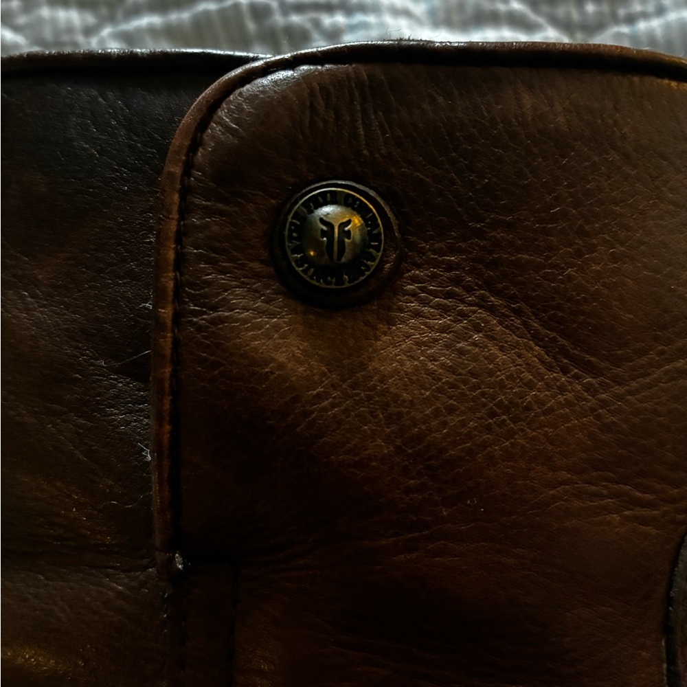 Women’s Frye Brown Leather Boots with Shearling Lining throughout - Picture 7 of 7